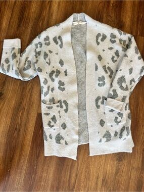 miami Light Gray Leopard Print Open-Front Cardigan
